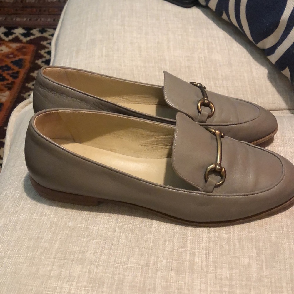Hobbes leather grey loafers size Europe 37/US 7.